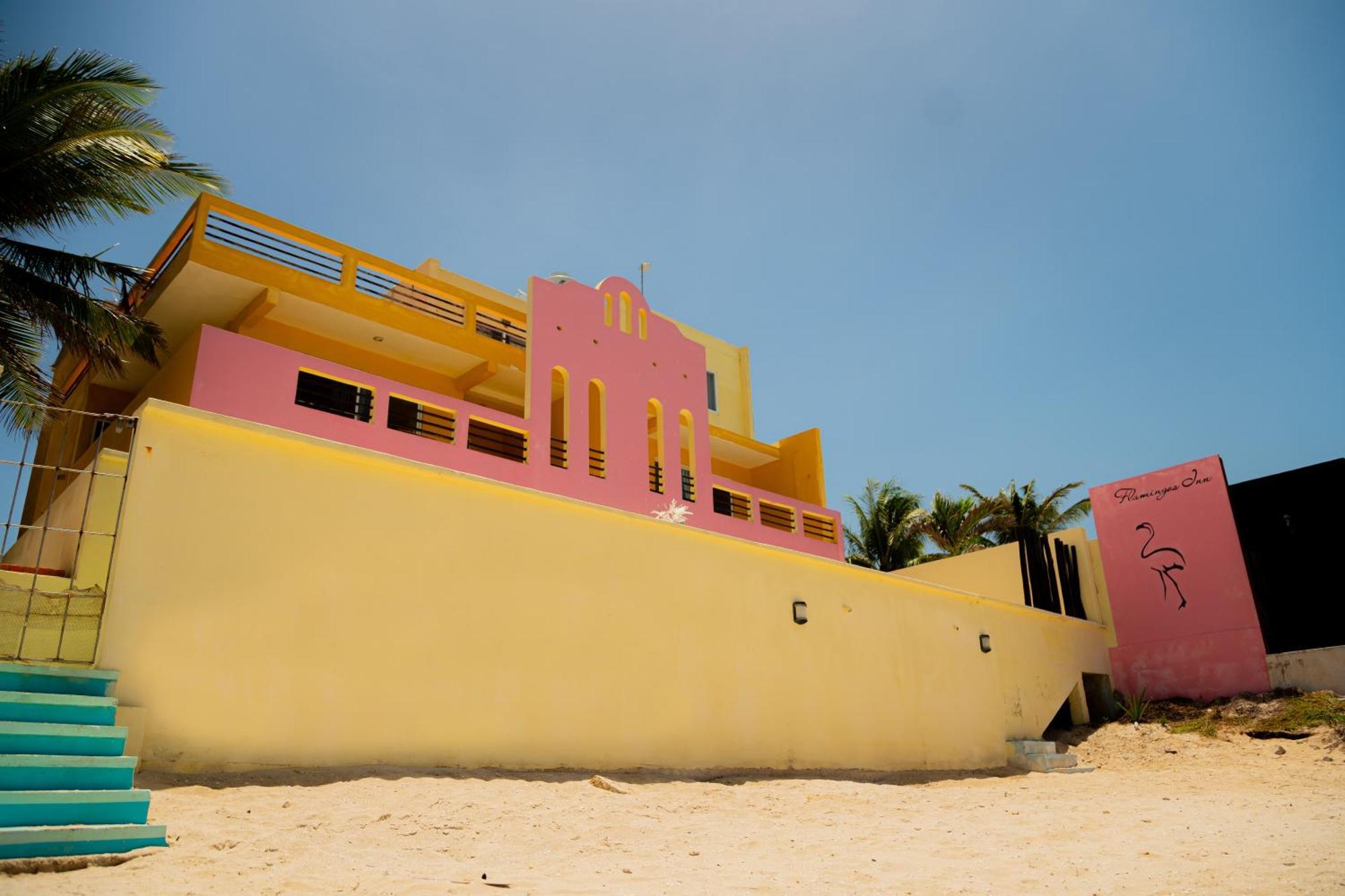 Hotel Flamingos Inn Chuburna Exterior photo